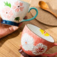 🌷Ręcznie malowany kubek ceramiczny z wytłoczonym podszkliwnym wzorem✨